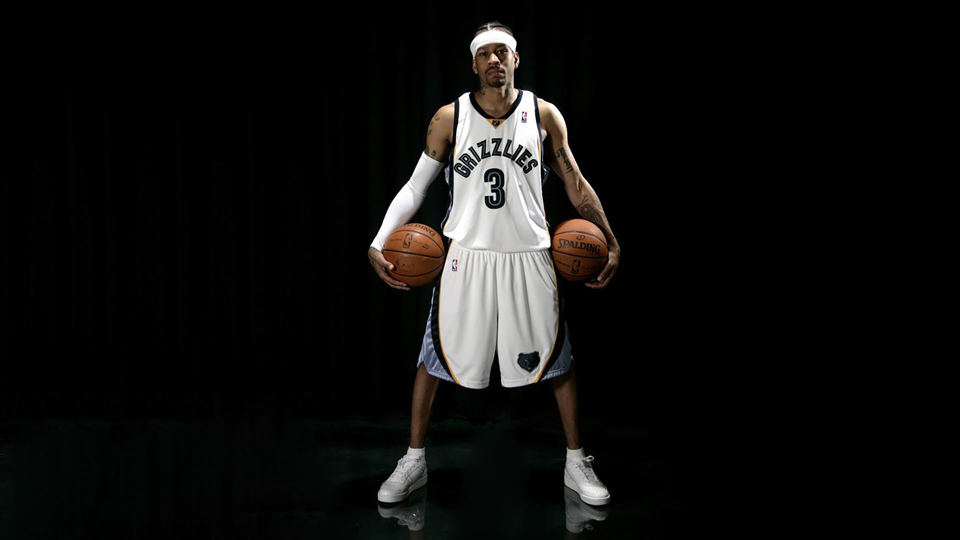 特色制服与队服成为篮球比赛新风尚，篮球队服规则